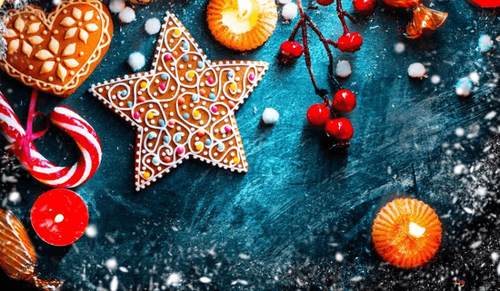 Поздравляем вас с наступающими праздниками – Новым годом и Рождеством!